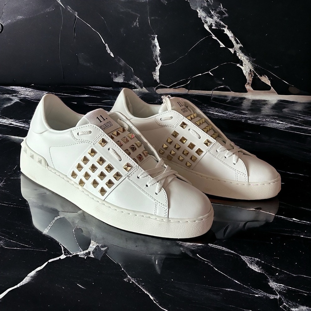Valentino Garavani Untitled Open Sneaker